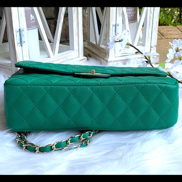 Quilted Handbag - Picture 14 of 16